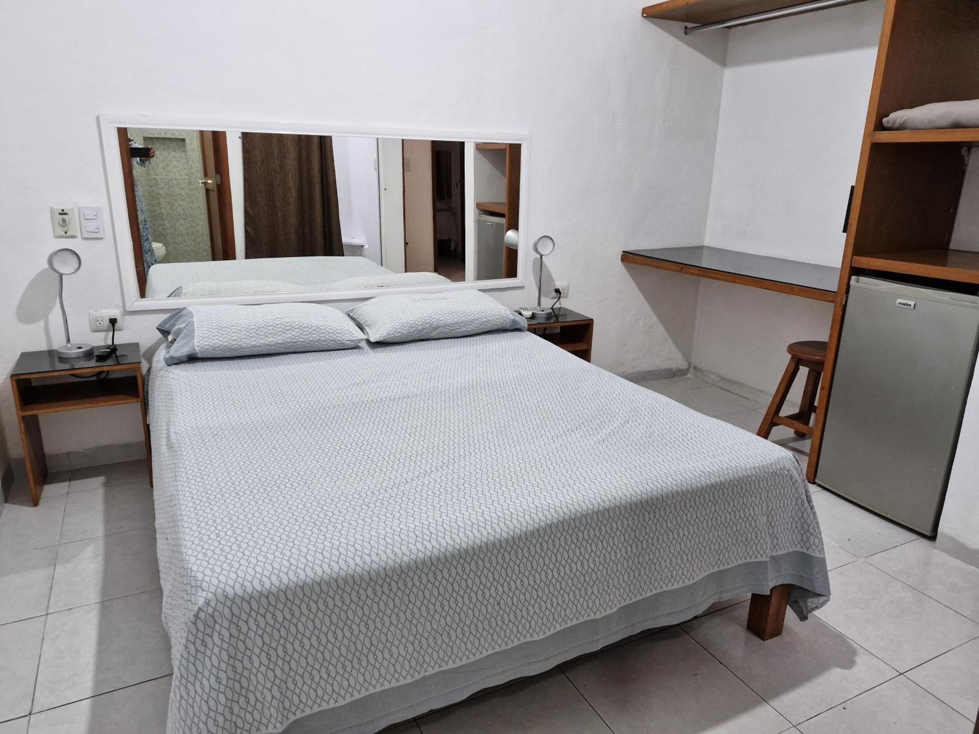 Las Margaritas Casa De Huespedes Apartman Cancún Kültér fotó